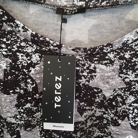 💕TEREZ💕 Heathered Stars Balayage Sweater - Picture 11 of 13